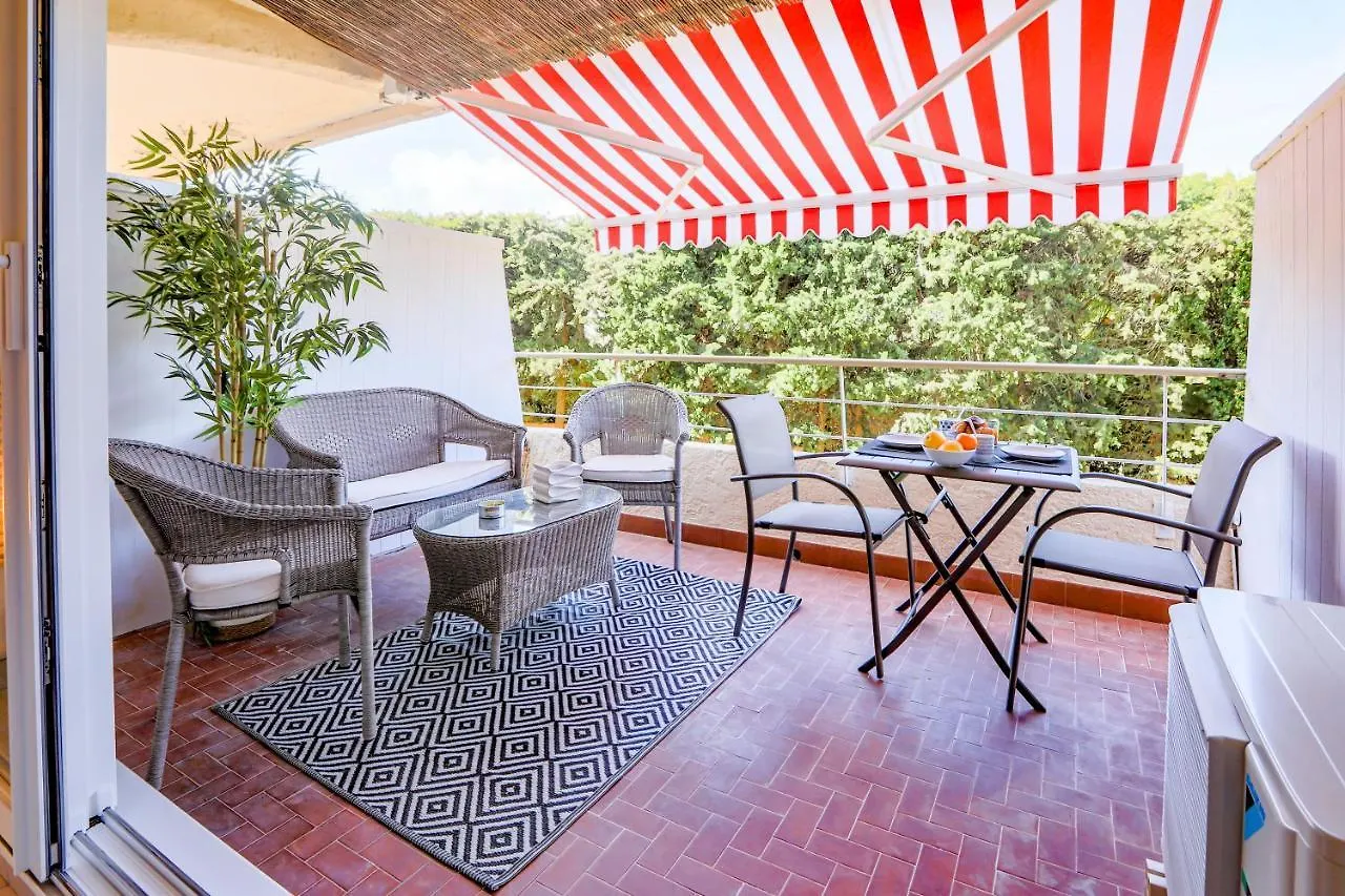 Eden Flat, Avec Terrasse, Saint-Tropez Apartment 0*,  France